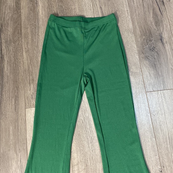 SHEIN TWO PIECE CO ORD SET GREEN XS NEVER WORN!! Brand new - Picture 4 of 6